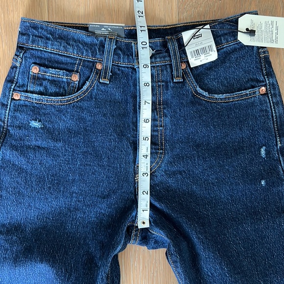 NWT LEVI'S 501 Skinny Premium Women's Jeans - Salsa Broken Stone Wash - 25X28 - Picture 15 of 16